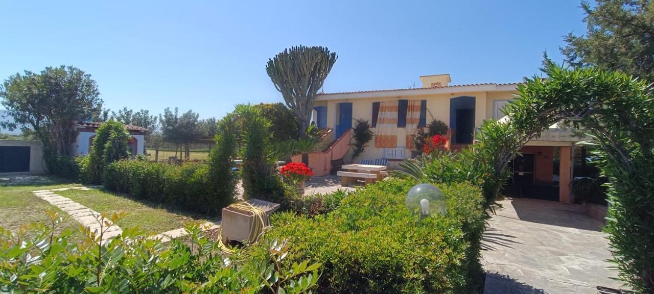 Orosei Re - Villa Aurora Rimedia A 50 Metri Dal Mare Exteriör bild